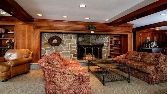 The Woodstock Inn Station & Brewery photo 2
