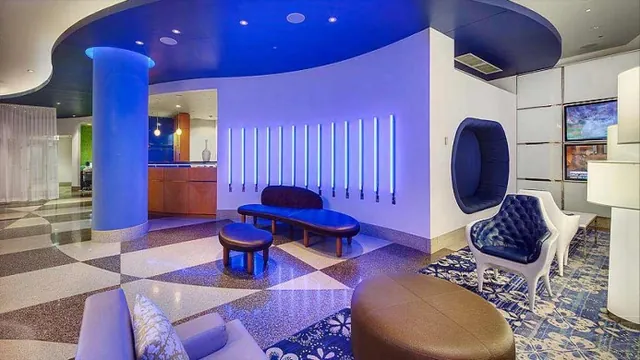 Fairfield Inn & Suites Chicago Downtown - River North photo 2