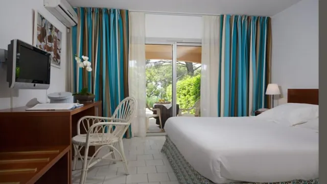 Hotel Font Mourier photo 2