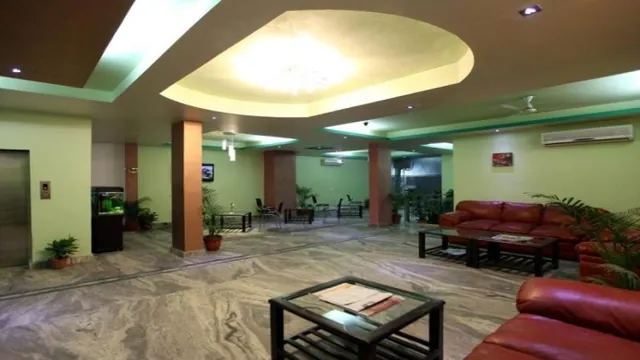 Hotel Noratan Palace New Delhi photo 2
