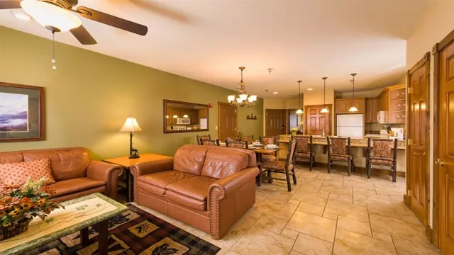 Summit Manor Condominiums Gatlinburg photo 3