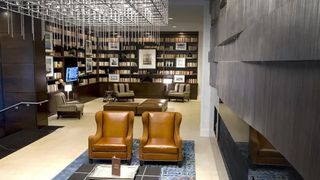 Milwaukee Marriott Downtown Hotel photo 2