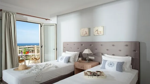 Notos Hotel & Suites Crete photo 1