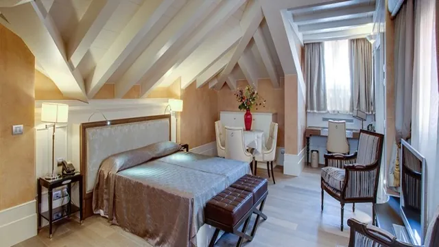Moresco Hotel Venice photo 1