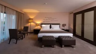 Hotel Vila Gale Palacio Dos Arcos Lisbon