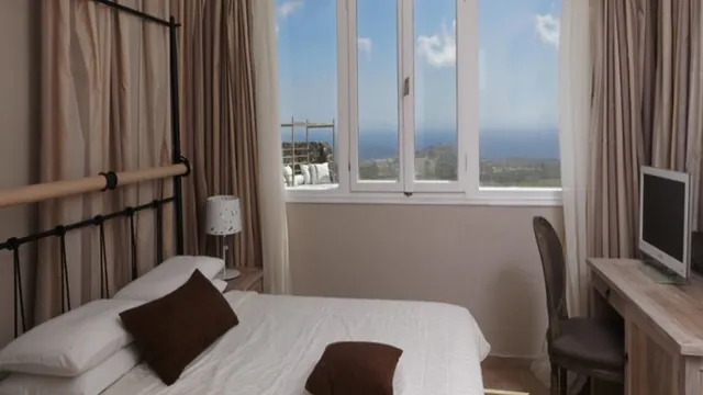 Orizontes Hotel Santorini photo 1