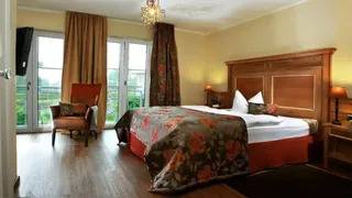 Hotel Ampervilla Munich