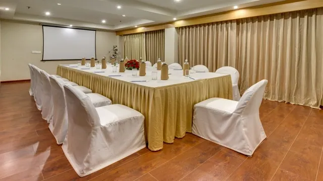 Tulip Inn Kolkata - Park Street photo 3