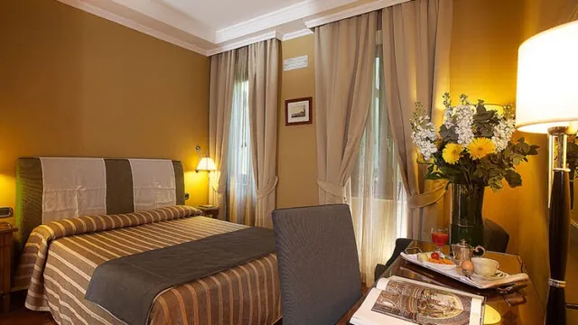 Hotel Europeo & Flowers Naples photo 3