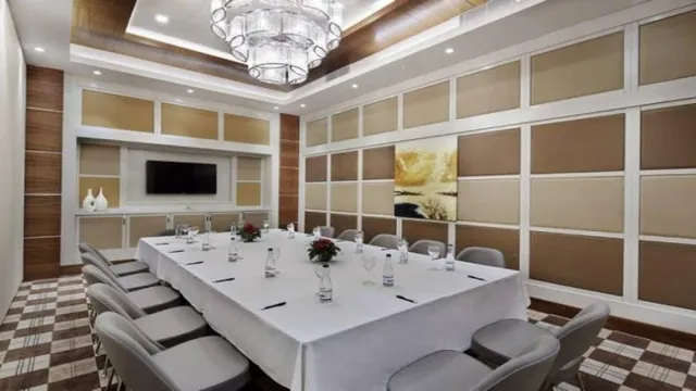 DoubleTree by Hilton Hotel Kusadasi photo 1