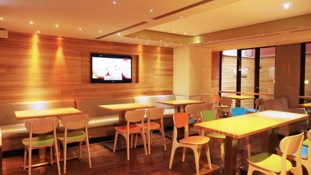 Inhouse Hotel Taipei photo 3