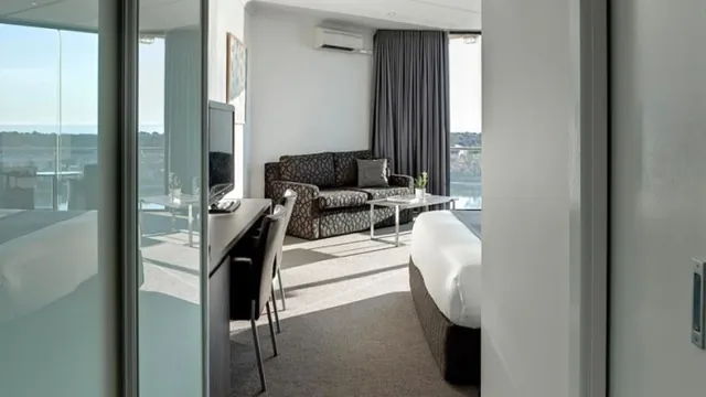 The Lakes Resort Hotel Adelaide photo 2