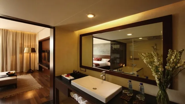 DoubleTree Suites By Hilton Hotel Bangalore photo 3