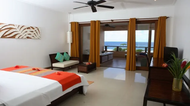 Double Tree by Hilton Seychelles - Allamanda Resort & Spa photo 2