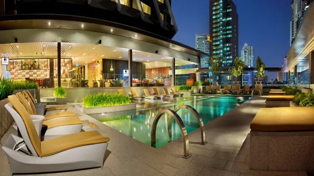 Hilton Sukhumvit Bangkok photo 2