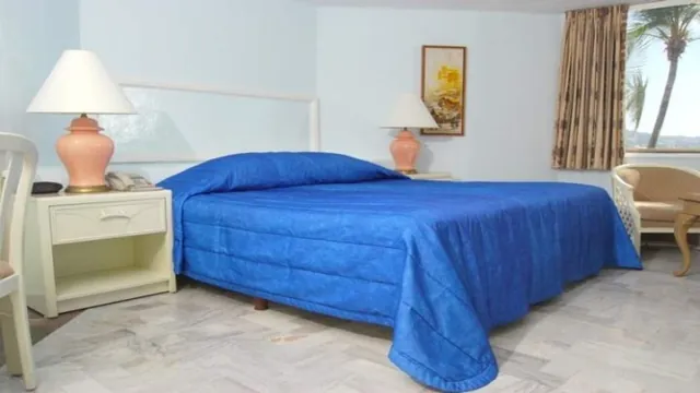HOTEL ACAPULCO MALIBU photo 3