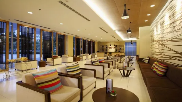 Centra Government Complex Hotel & Convention Centre Chaeng Watthana Bangkok photo 1