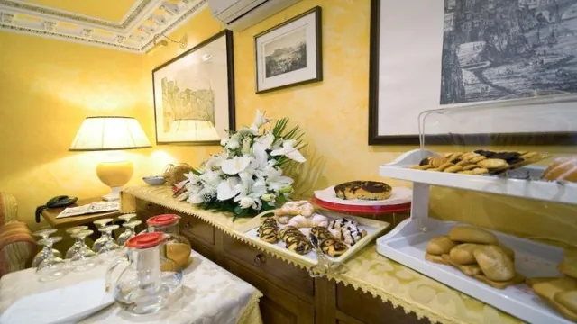 Hotel Tuscolana Rome photo 2