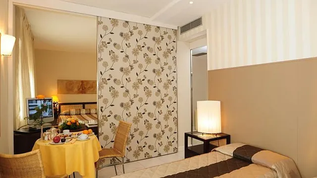 Ibis budget Pau Est photo 2