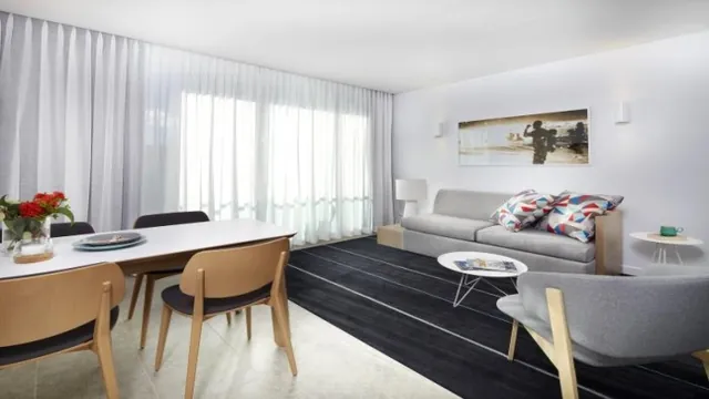 Adina Apartment Hotel Bondi photo 3