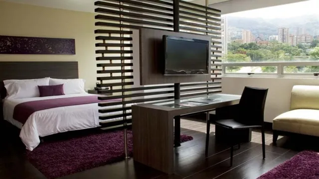 Hotel bh El Poblado photo 2