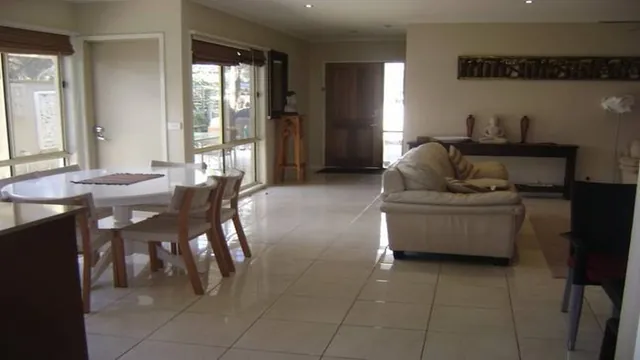 Central Cowes Townhouses photo 2