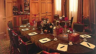 Hotel Windsor Suites