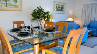 Castaways Cayman Beach Resort