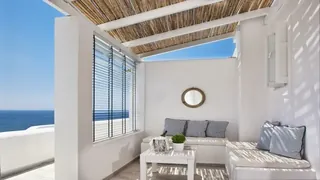 Notos Therme & Spa Santorini
