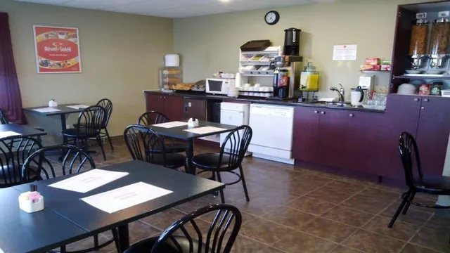 Econo Lodge Montmorency Falls photo 2