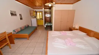 Olgas Aparthotel