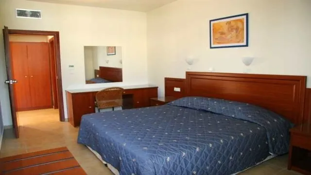 Olgas Aparthotel photo 2