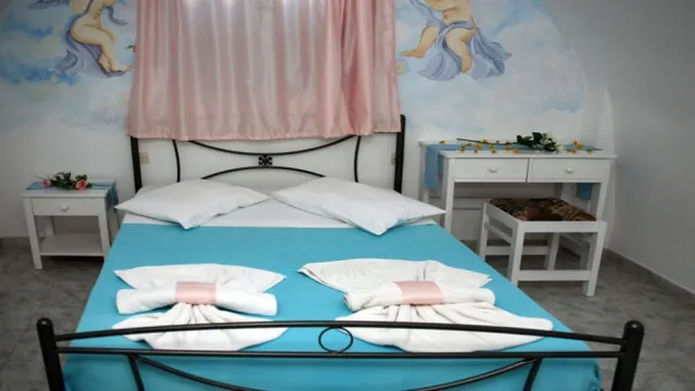 Silver Palace Hotel Santorini photo 2