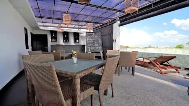 The Spot Legian Hotel photo 2