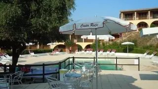 Costa Ruja Residence