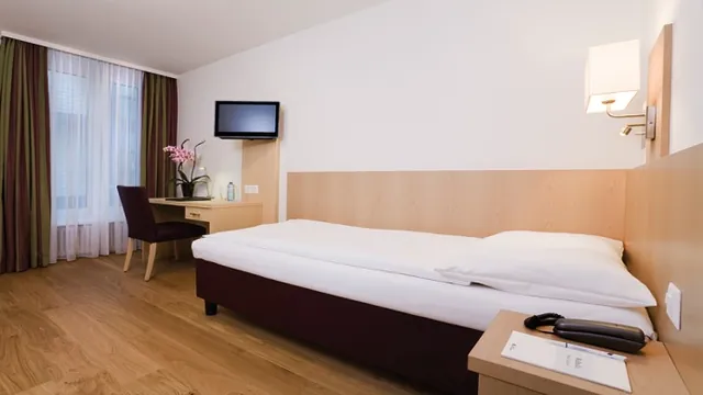 Walhalla Hotel Zurich photo 2