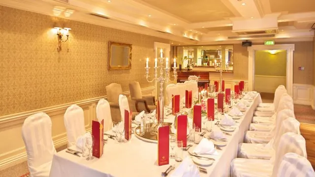 Castle Hotel & Leisure Centre Macroom photo 5