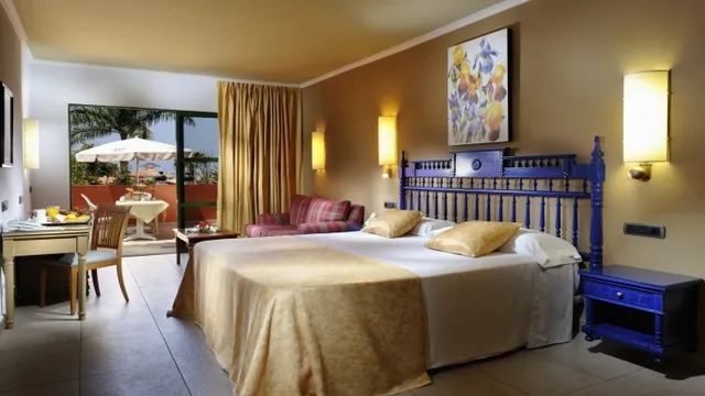 Hotel Colon photo 2