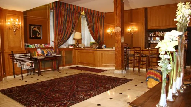 Le Louvre Hotel Orange photo 2