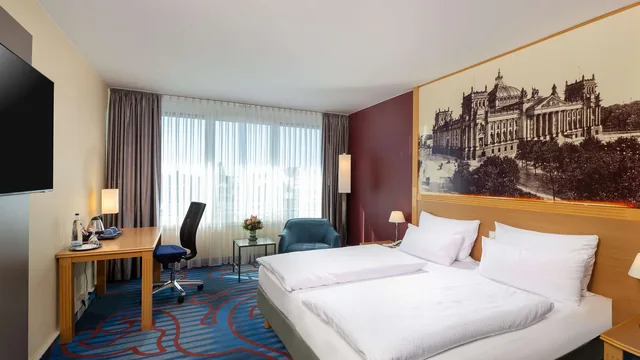 Mercure Hotel Berlin Tempelhof photo 2