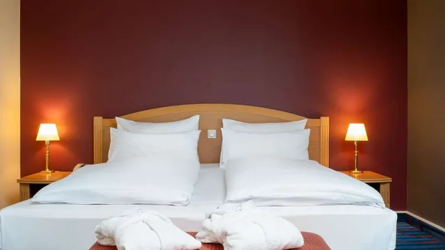 Mercure Hotel Berlin Tempelhof photo 5