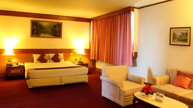 Grande Ville Hotel photo 2