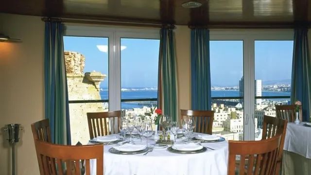 Parador de Melilla Hotel photo 2