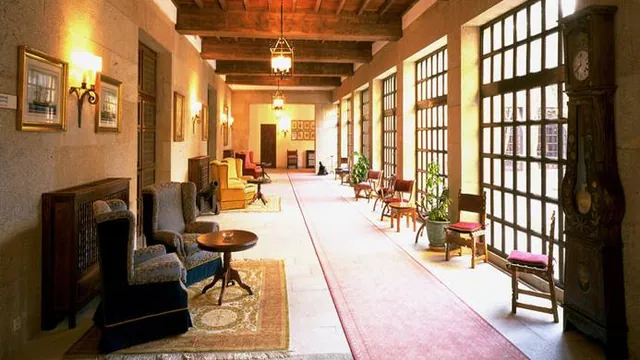 Parador Nacional de Turisme de Tortosa photo 2