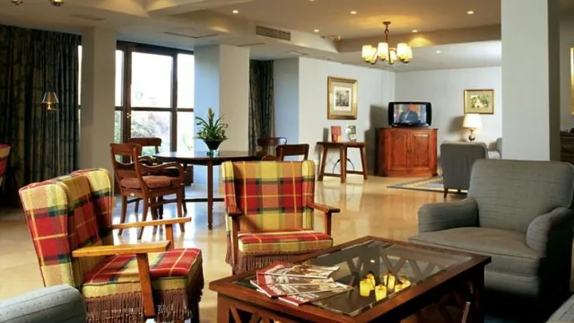 Parador De Gijon Hotel photo 2