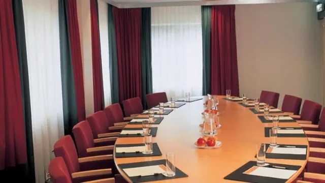 NH Rijnhotel Arnhem photo 2