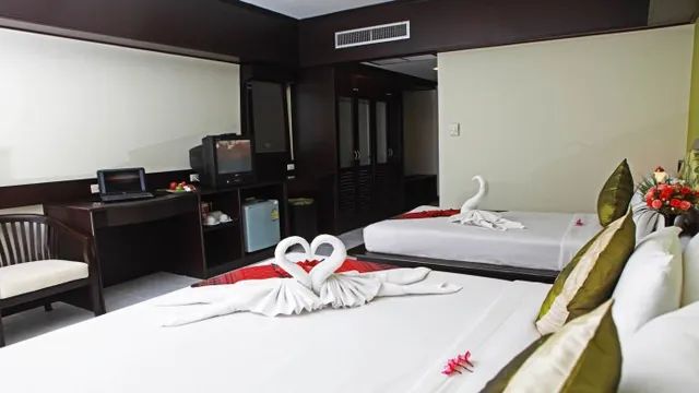 Ibis Singapore Novena photo 2