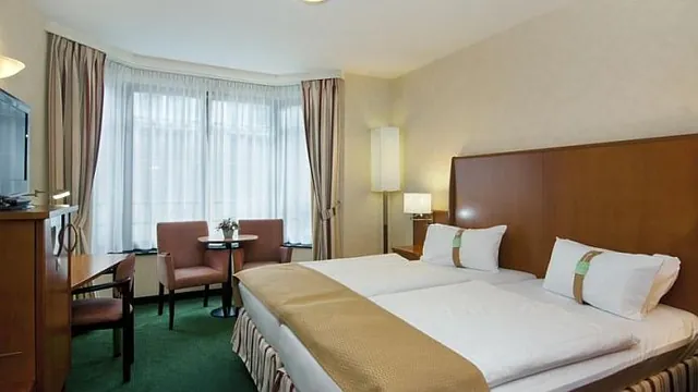 Aparthotel Adagio Access Paris Massy Gare TGV photo 2