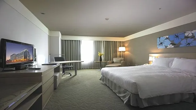 Ibis Styles Lleida Torrefarrera photo 3