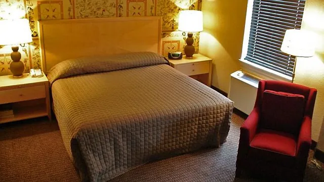 Inlet Tower Hotel & Suites Anchorage photo 1